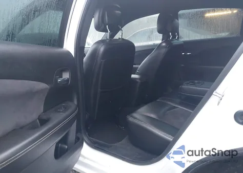 2013 Chrysler 200 Limited z USA, uszkodzony, nr VIN 1C3CCBCG7DN595743